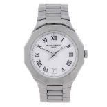 BAUME & MERCIER - a gentleman's Riviera bracelet watch. Stainless steel case. Reference 65470,