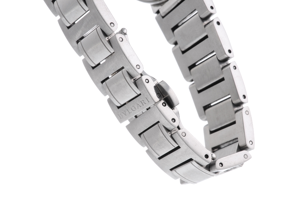 BULGARI - a gentleman's Bulgari bracelet watch. Stainless steel case. Reference BB 33 SS, serial - Image 4 of 4