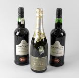 Two bottles of Graham's late bottled vintage Port, the first example marked 1990, the second 1989,
