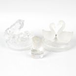 Five assorted glass animals. Comprising an Italian RCR group of two swans, on oval base, 5, (12.5cm)