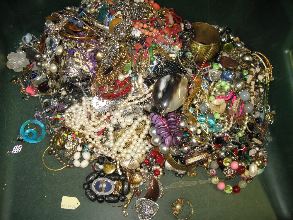 A bag containing a large quantity of costume jewellery. Many AF. Weight approximately 14kg. Due to - Image 2 of 2