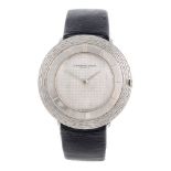 AUDEMARS PIGUET - a wrist watch. White metal case, stamped 18k with poincon. Numbered 32951.