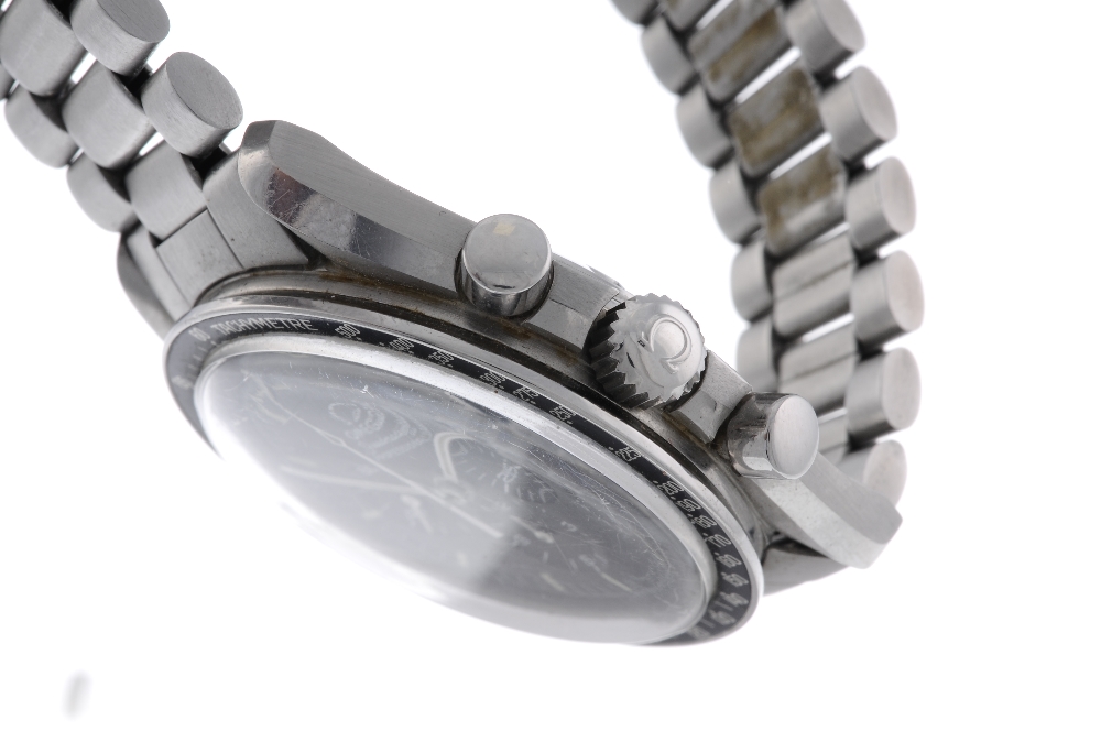 OMEGA - a gentleman's Speedmaster Professional chronograph bracelet watch. Stainless steel case with - Image 3 of 4