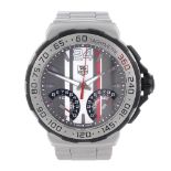 TAG HEUER - a gentleman's Formula 1 chronograph bracelet watch. Stainless steel case with tachymeter