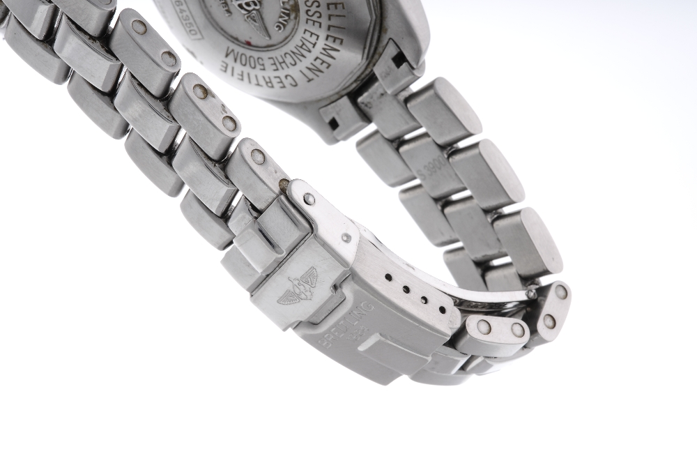 BREITLING - a mid-size Colt Ocean bracelet watch. Stainless steel case with calibrated bezel. - Image 4 of 4