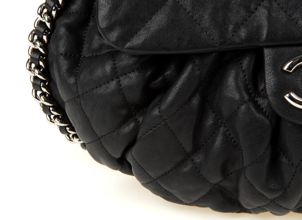 CHANEL - a Chain Around Flap handbag. Crafted from black quilted leather, featuring soft pleats to - Image 4 of 15