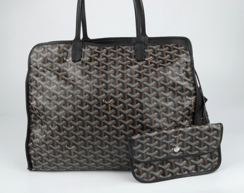 GOYARD - a black Chevron Sac Hardy handbag. Featuring the maker's signature geometric hand painted - Image 13 of 14