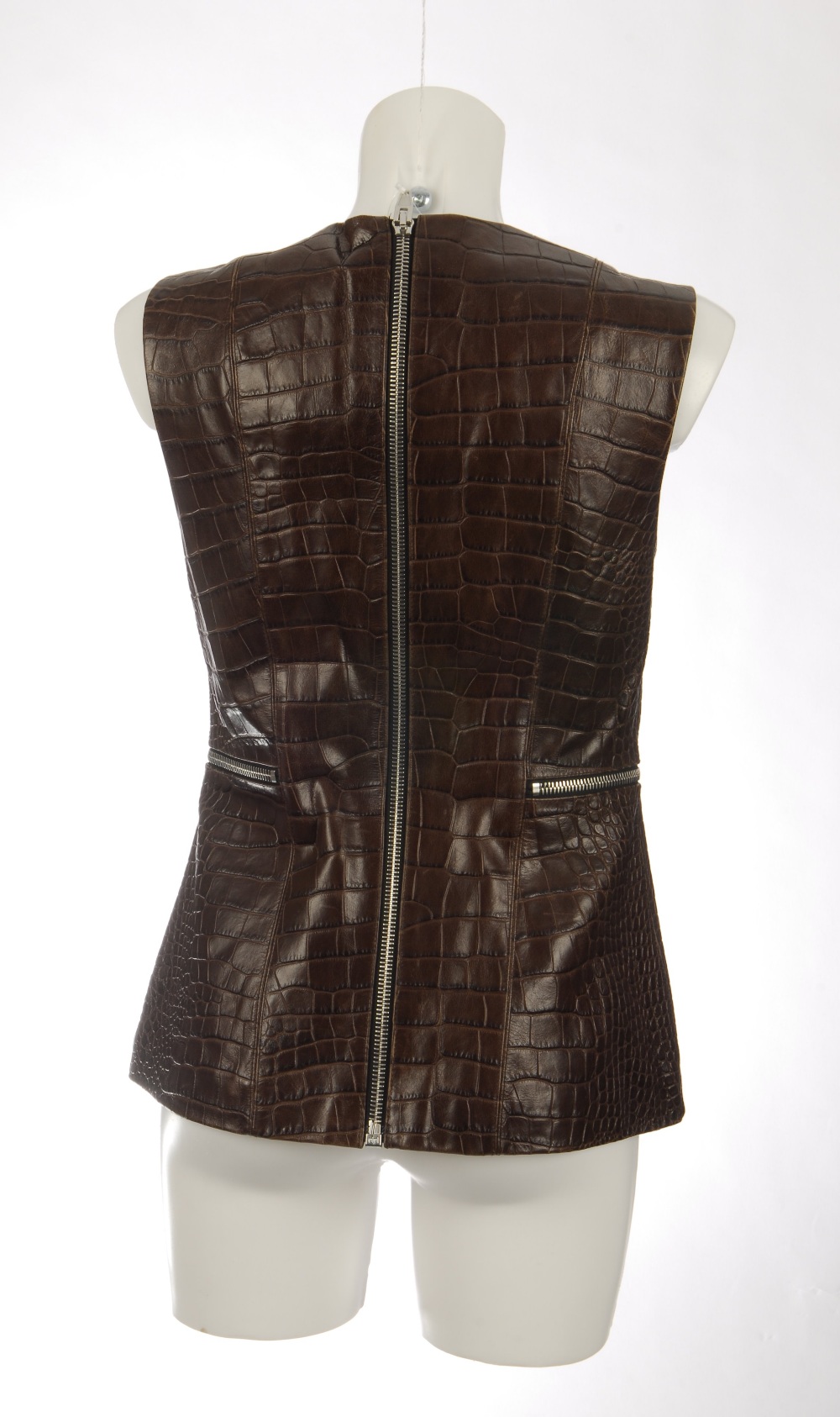 ALEXANDER WANG - an embossed leather sleeveless fitted top. Crafted from dark brown crocodile - Image 3 of 6