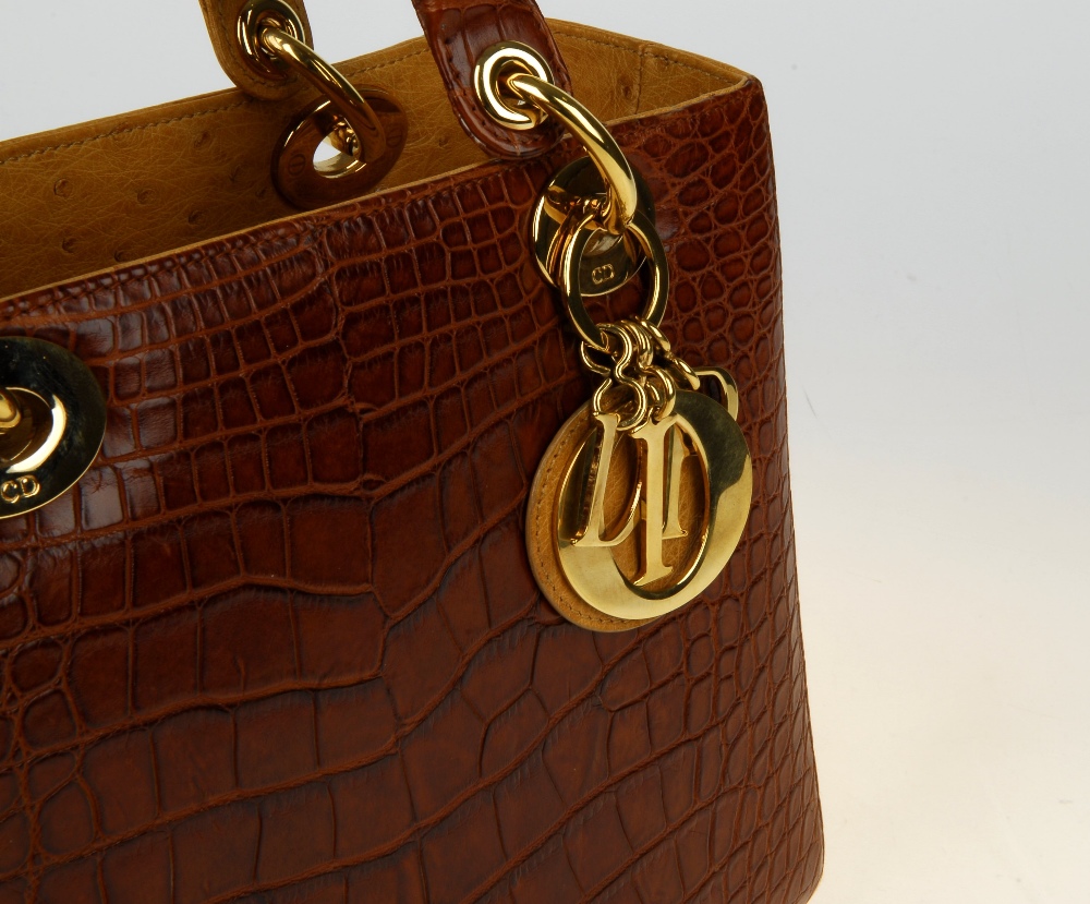 CHRISTIAN DIOR - a Bespoke Lady Dior crocodile and ostrich handbag. A unique custom order handbag, - Bild 19 aus 19