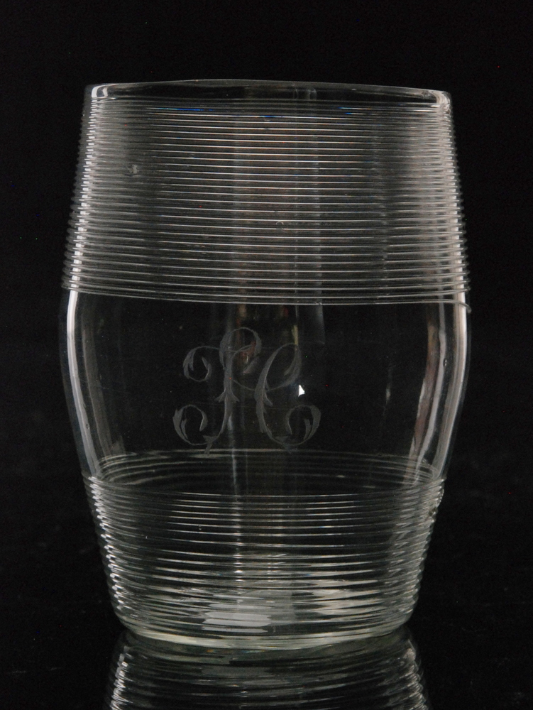 A late 18th Century clear crystal tumbler circa 1800 of barrel form,