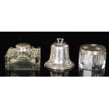 A hallmarked silver ink well of plain form modelled as a bell, height 7cm, Birmingham 1910,