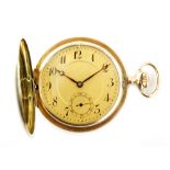 An early 20th Century 14ct crown wind, full hunter pocket watch Arabic numerals to a champagne dial,