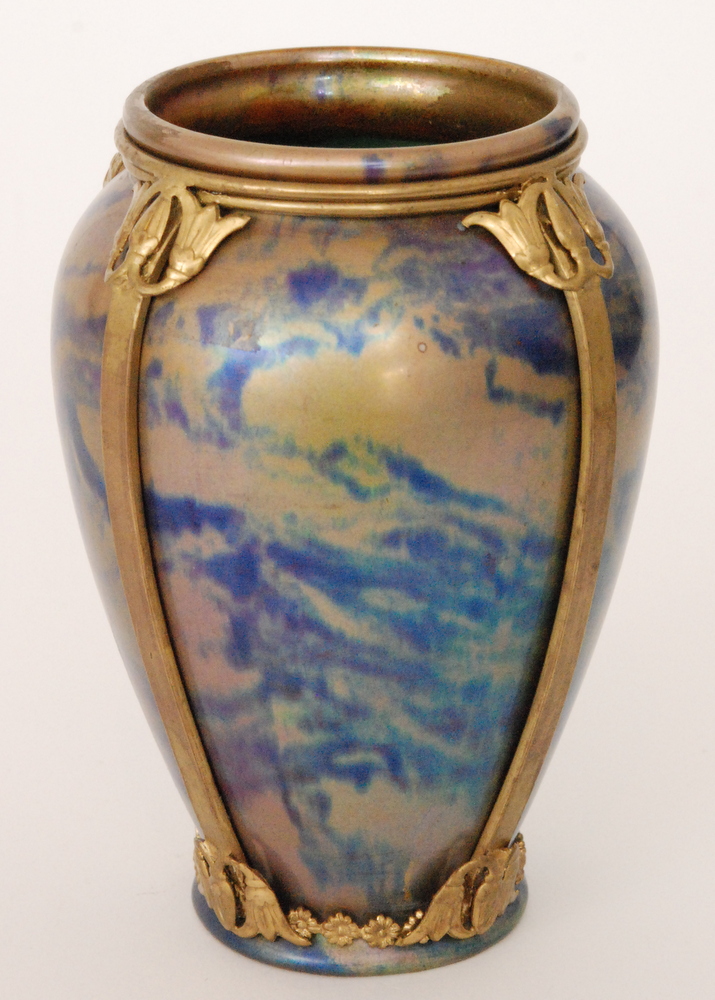 Zsolnay Pecs - An early 20th Century Art Nouveau vase of tapering form decorated with an iridescent - Image 4 of 7