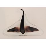 Paul Kedelv - Flygsfors - A post war Coquille Manta Ray glass bowl the stylised tail to a raised