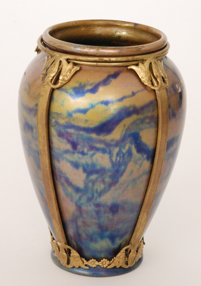 Zsolnay Pecs - An early 20th Century Art Nouveau vase of tapering form decorated with an iridescent - Image 5 of 7