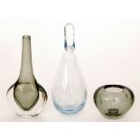 Per Lutken - Holmegaard - A post war Beak glass vase of ovoid form to a slender neck and pulled rim