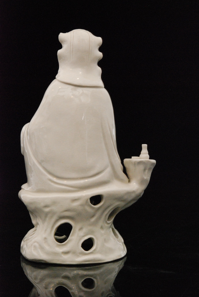 A Ching Dynasty 19th Century Chinese blanc de china Guanyin, - Image 4 of 14