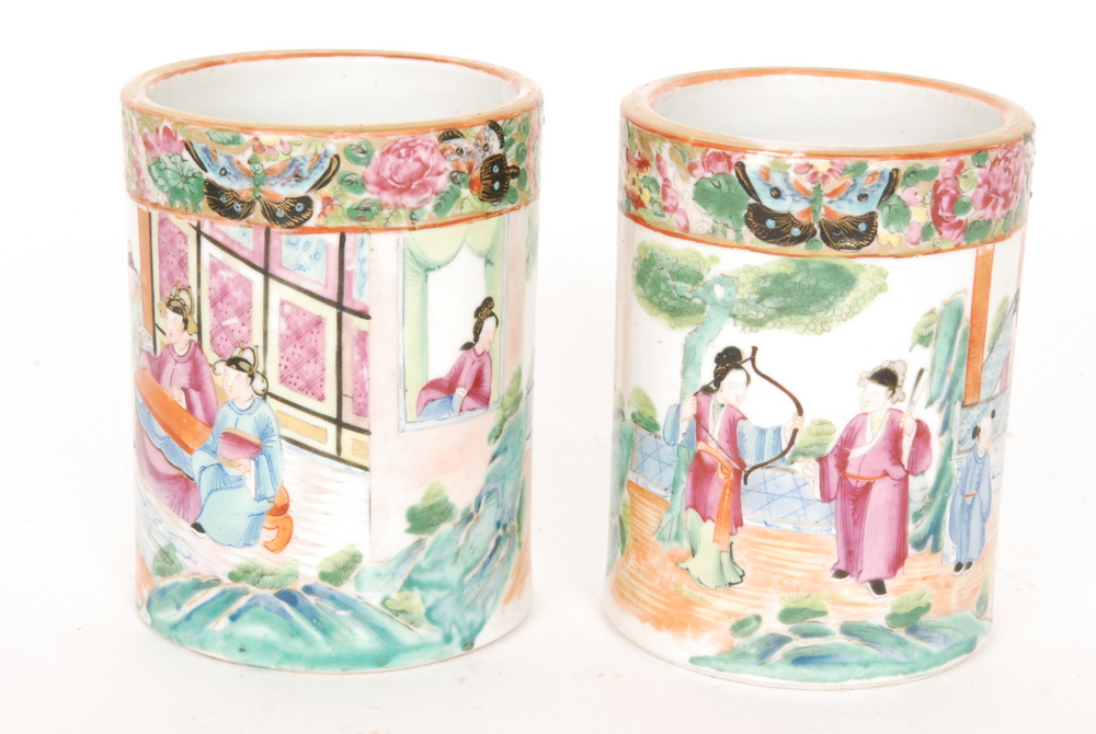 A pair of Chinese Qing Dynasty early 19th Century famille rose brush pots both hand painted with - Image 4 of 7