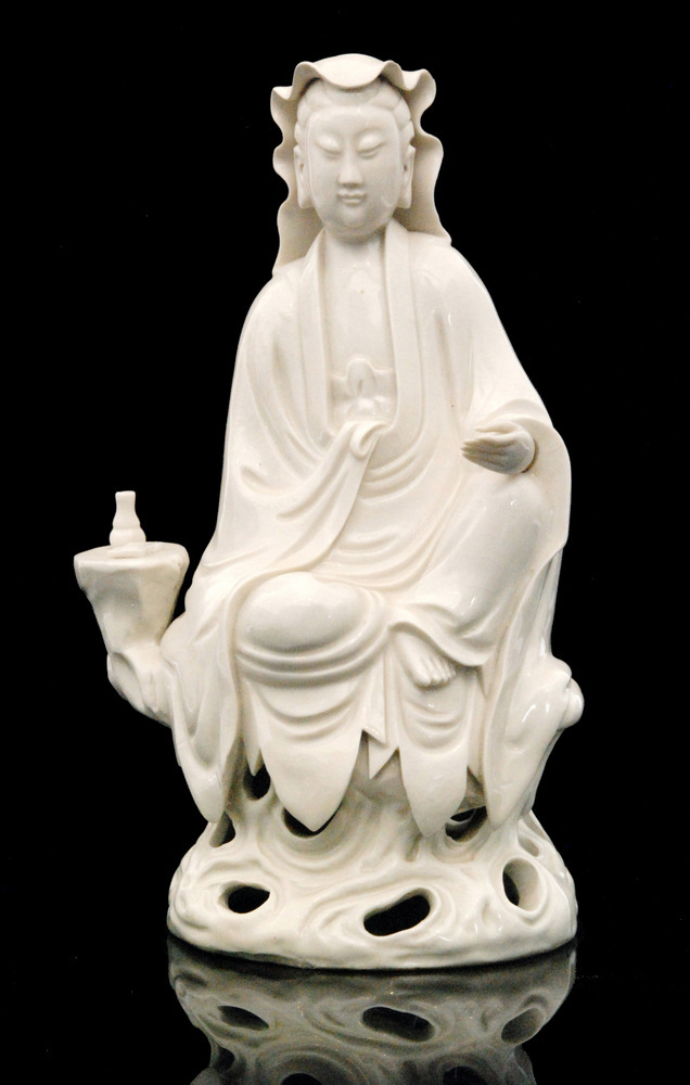 A Ching Dynasty 19th Century Chinese blanc de china Guanyin, - Image 8 of 14