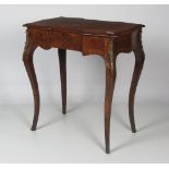 A good quality attractive early Victorian inlaid walnut Ladies Dressing Table,