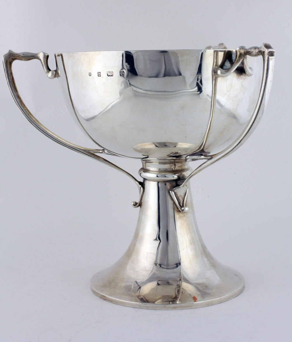 A large plain Centrepiece Bowl, with three Art Deco type handles, on circular base, Birmingham c.