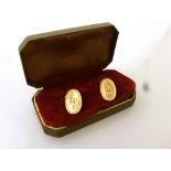 PAIR OF 9K GOLD CUFFLINKS WEIGHT 3G