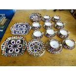 32 PIECE ROYAL CROWN DERBY TEASET