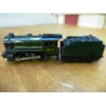 TRIX GREEN 46258 TRAIN AND TENDER 00 GAUGE