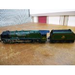 HORNBY DUCHESS OF MONTROSE AND TENDER 00 GAUGE