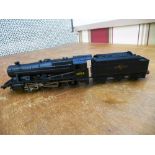 HORNBY BLACK TRAIN 8F 48158 AND TENDER