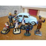 7 ASSORTED METAL SOLDIERS AND A BURAGO CAR