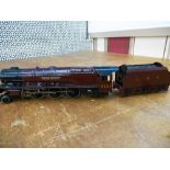 HORNBY DUCHESS OF ATHOLL TRAIN AND TENDER 00 GAUGE