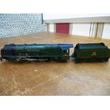 HORNBY DUCHESS OF MONTROSE AND TENDER 00 GAUGE