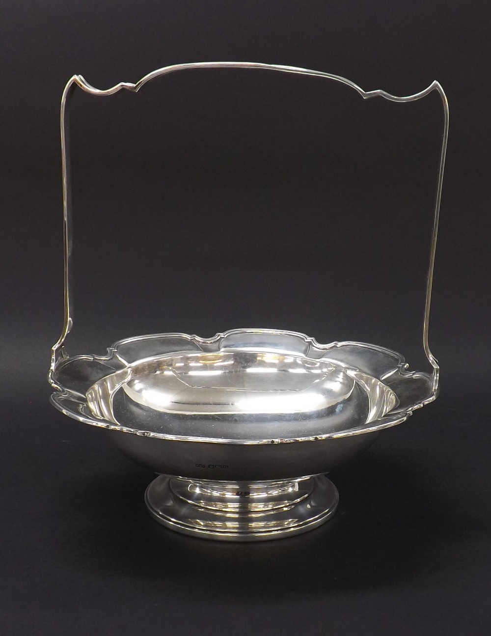 Mappin & Webb 1930s silver basket the stylised handle with shaped diaper piercing upon a piecrust