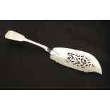 Early Victorian silver fiddle pattern fish slice with scrolled acanthus pierced blade, maker