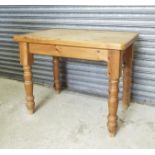 Victorian style pine kitchen table, with turned legs, 39" x 26"