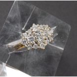 18ct diamond cluster ring, round brilliant and princess-cut diamonds, estimated 1.13ct approx, 12.