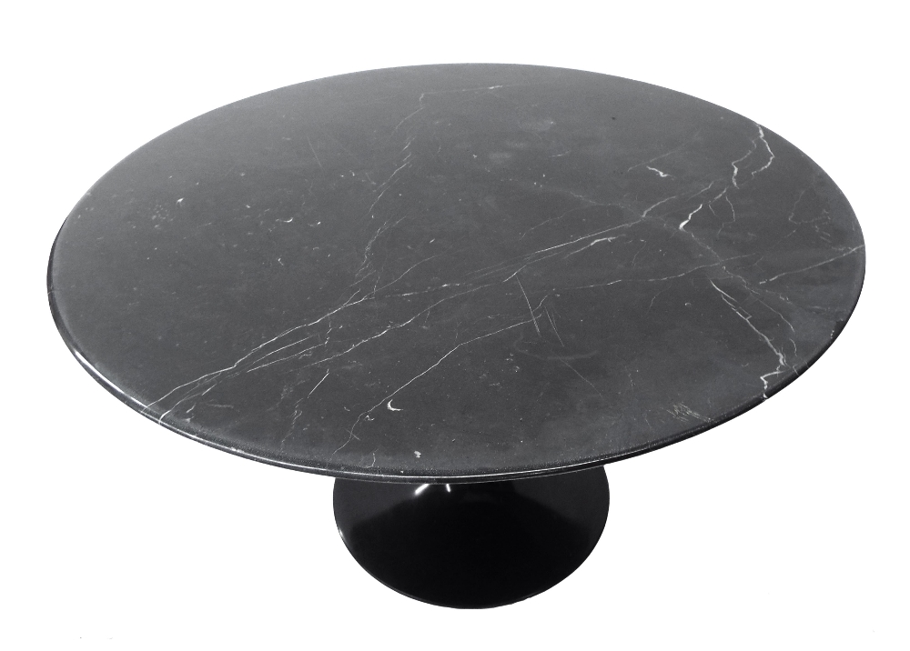 Eero Saarinen and Florence Knoll - Nero Marquinia marble top coffee table, with black lacquered - Image 2 of 2