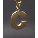 9ct 'C' pendant, 15.2gm, 38mm