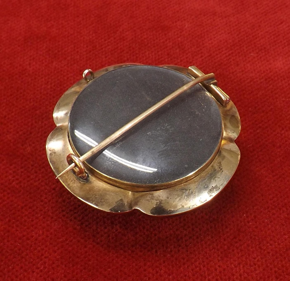 Victorian stone set lobed engraved mourning brooch, with glazed locket reverse, 15.9gm, 42mm - Image 2 of 2