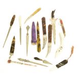 Paper knives/letter openers - novelty pieces to include two silver handled tortoiseshell examples (