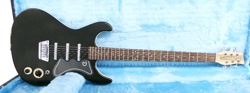 2000 Danelectro Hodad baritone electric guitar, made in Korea, black sparkle finish, 30" scale,