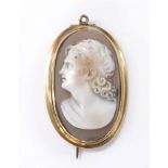 Fine antique oval cameo signed Morelli, carved with the profile of a Classical lady's head, within