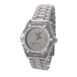 Tag Heuer 2000 Series Professional 200m mid-size stainless steel gentleman's bracelet watch, ref.