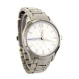 Armani Exchange stainless steel lady's bracelet watch, ref. AX5200, no. 121306, white quilted dial