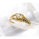 18ct yellow gold diamond set split shank ring, 0.12ct, ring size M (131731-2-C)