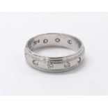 Platinum diamond mounted band ring, 5mm, 4.45gm, ring size J
