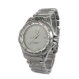 Tag Heuer 4000 Series stainless steel gentleman's bracelet watch, ref. 999.713A, grey dial,