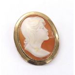 Small 9ct mounted oval cameo brooch depicting a portrait of a young lady, 5.8gm, 31mm x 25mm