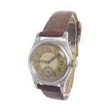 Oyster Junior Sport stainless steel gentleman's wristwatch, ref. 2784, no. 127778, the gilt dial
